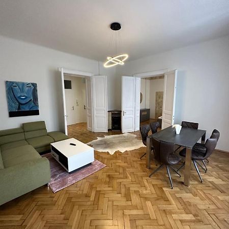 Artliving Apartment-Top 3 Self Check-In Грац Екстер'єр фото