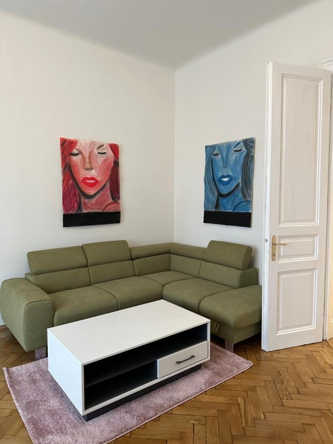 Artliving Apartment-Top 3 Self Check-In Грац Екстер'єр фото