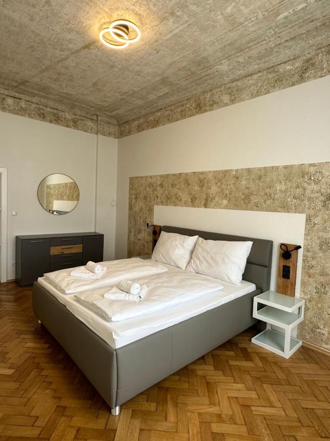 Artliving Apartment-Top 3 Self Check-In Грац Екстер'єр фото